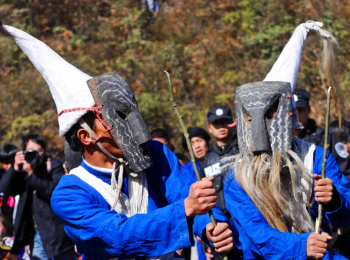 彝族国家级非物质文化遗产：彝族漆器、撮泰吉、铃铛舞、火把节