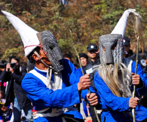 彝族国家级非物质文化遗产：彝族漆器、撮泰吉、铃铛舞、火把节